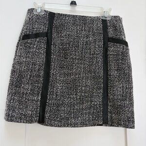 Banana Republic Black and Gray Mini Skirt